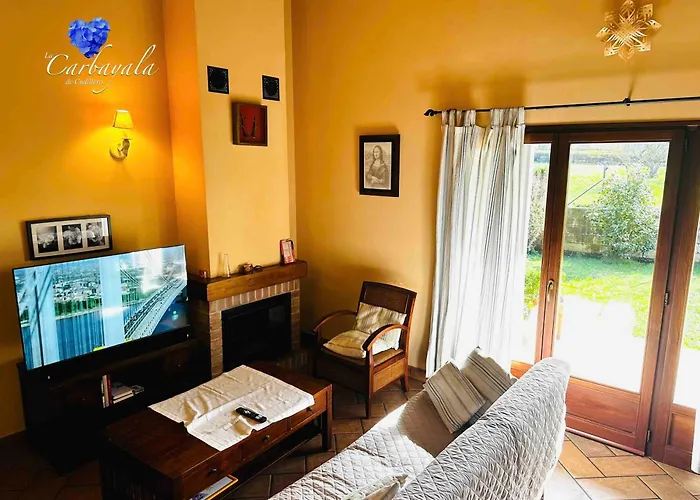Apartamentos Rurales La Carbayala