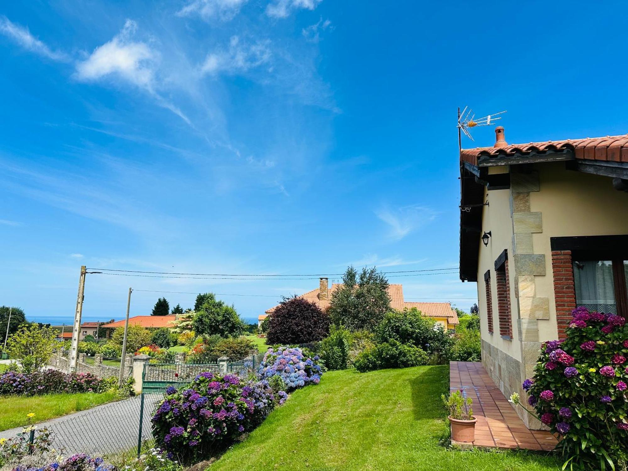 Vakantiehuis Rurales La Carbayala Oviñana
