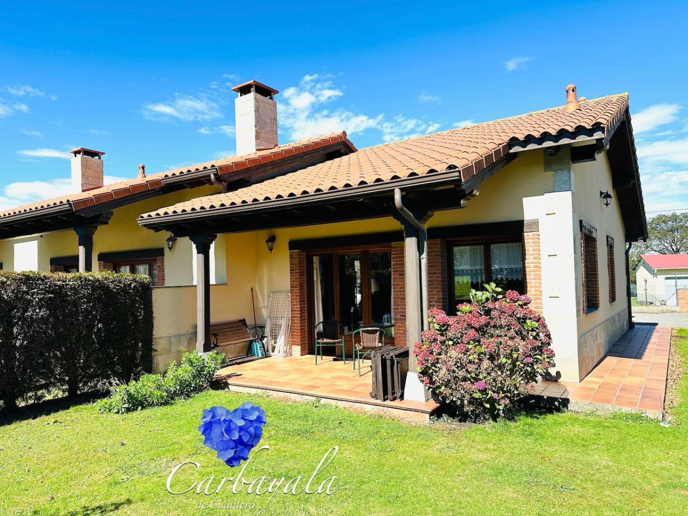 Rurales La Carbayala Casa vacanze *